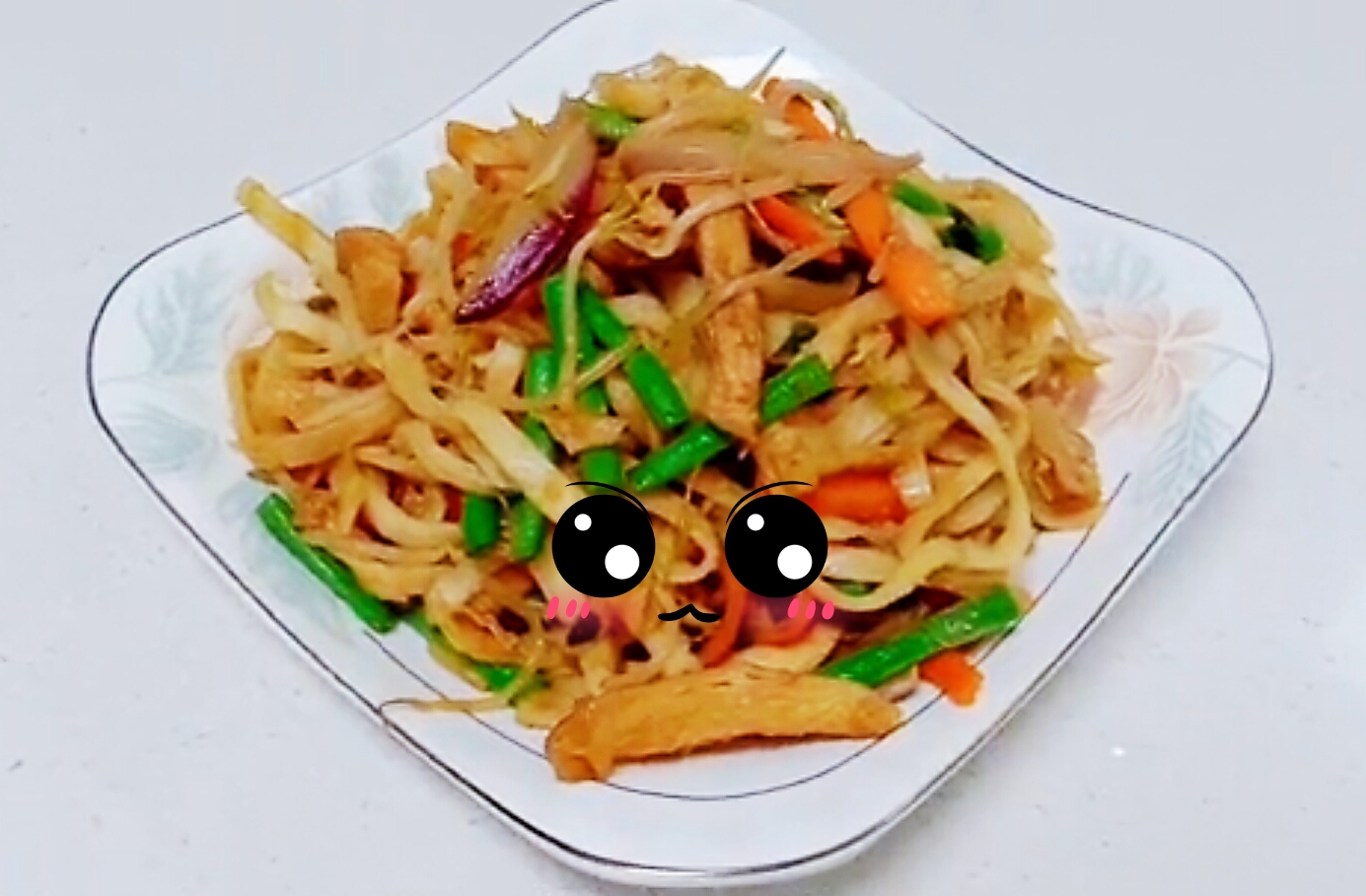 炒饼这吃法火了,荤素搭配低热量,出锅那一刻真饿了
