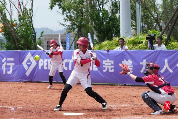 全國女子壘球錦標賽開賽