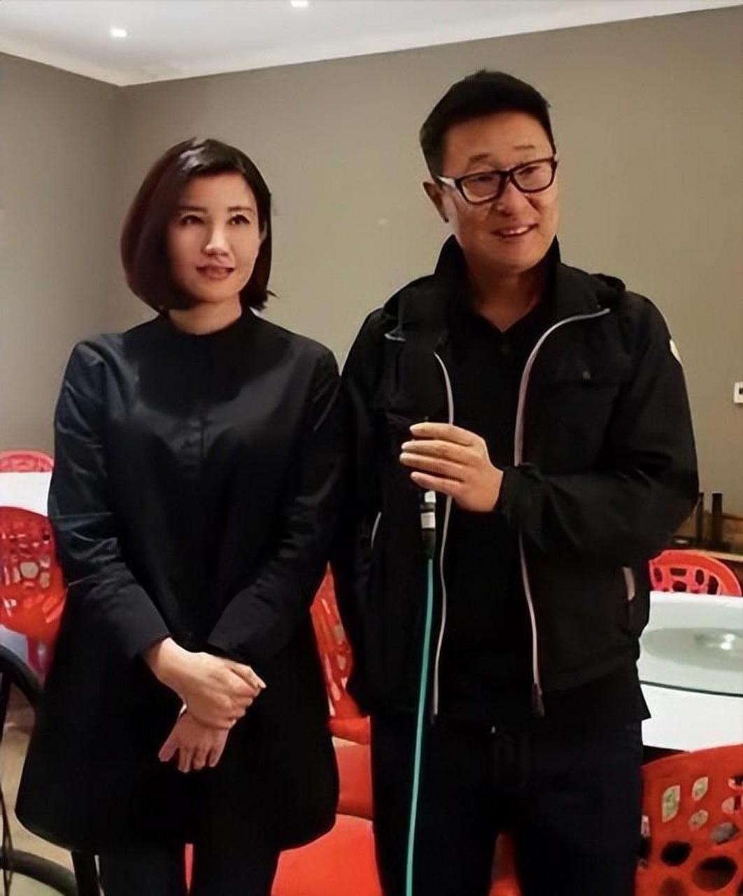 一天,林永健和妻子周冬齐闹了矛盾,他一时冲动向组织提出了离婚申请:"