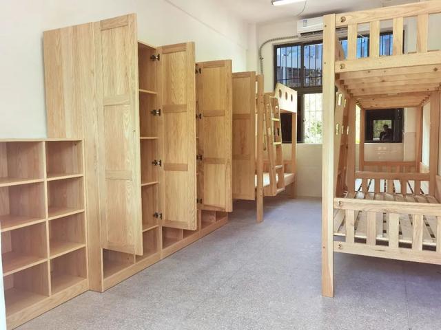 深高中住宿分析对比(一)