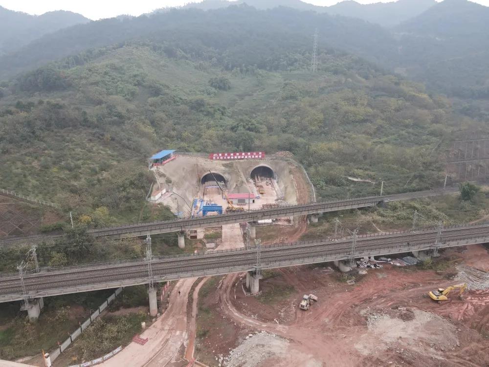 陶家隧道进展到了哪一步 一系列现场照片为你解答 九龙坡与大渡口