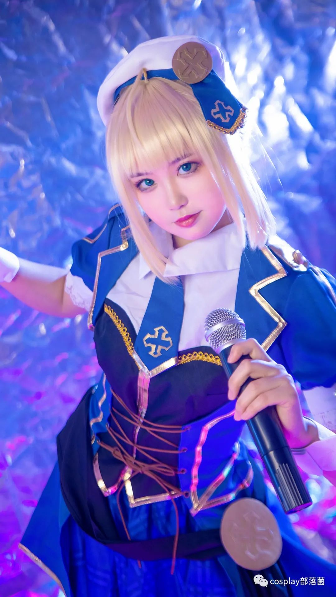 cos:阿尔托莉雅打歌服同人cos正片@泡泡