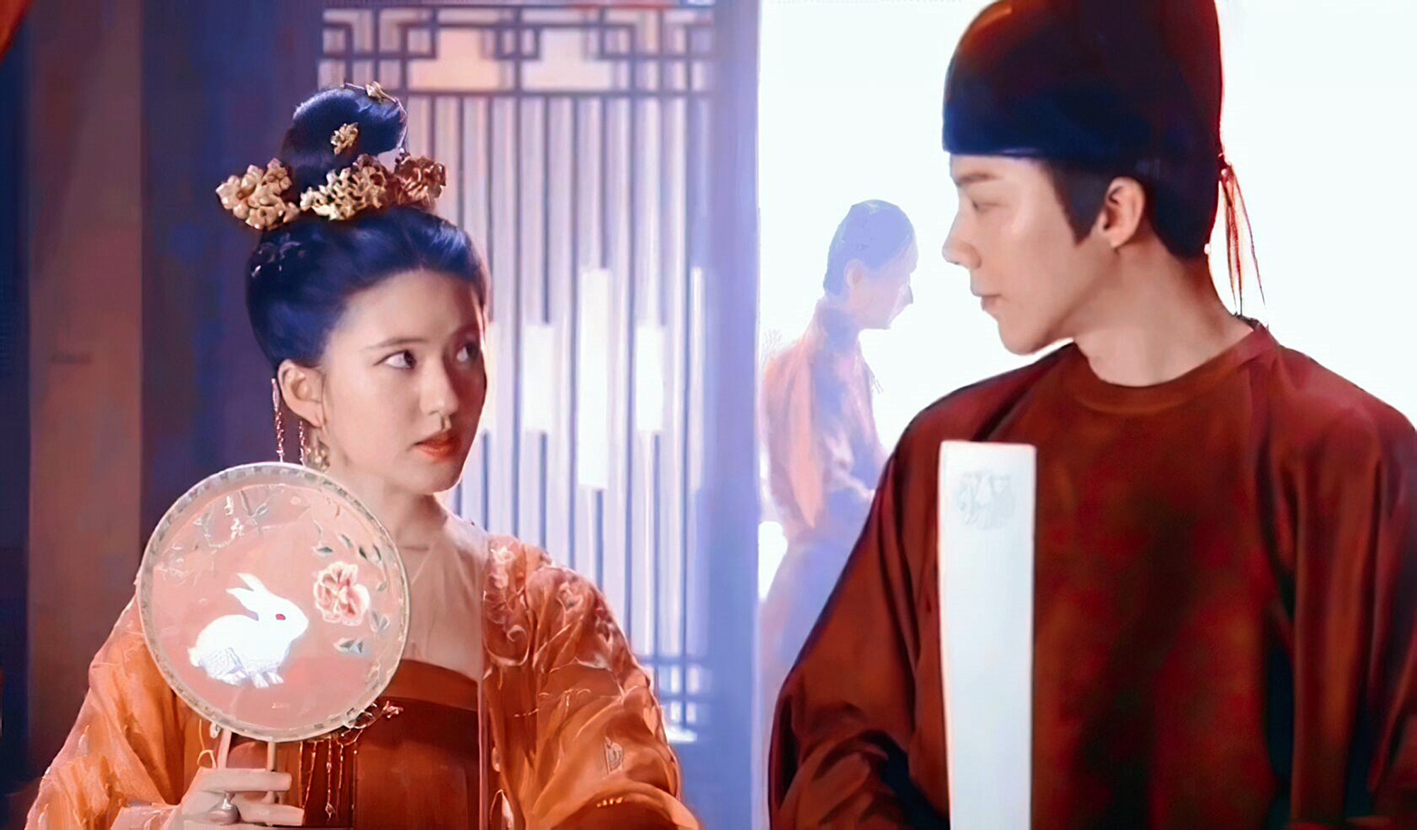 《长歌行》乐嫣和皓都大婚,手中的扇子成亮点,她彻底放下魏叔玉