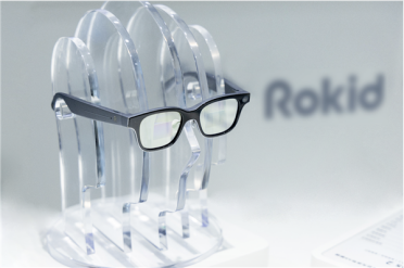 看一眼就买单！Rokid联合支付宝：上线全球首个智能眼镜支付