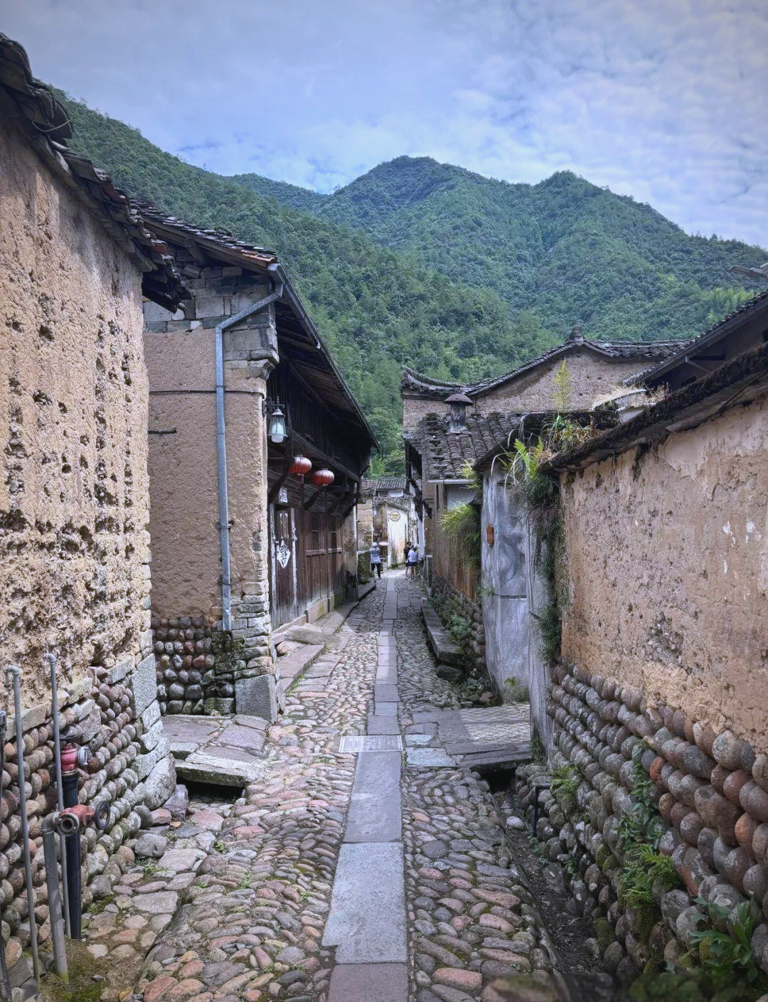 浙江丽水藏着一个古朴的独山古寨,风光迷人,文化深厚