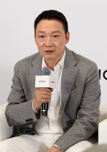 李健：荣耀考虑在国内市场推出子品牌
