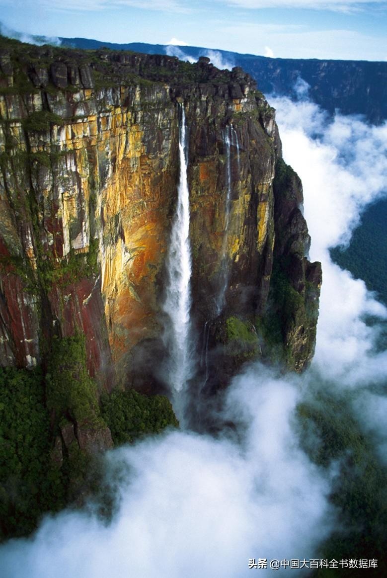 世界上落差最大的瀑布安赫尔瀑布
