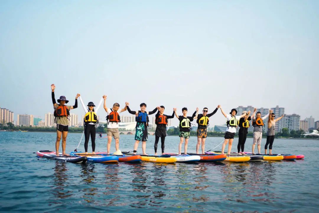 微改精提秀出风景油车港镇银杏天鹅湖打造地标性生态景区