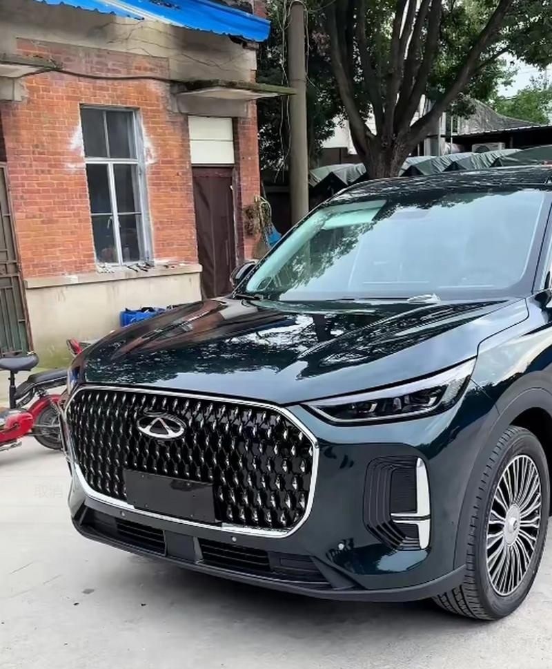 瑞虎 8 四驱版本的操控稳定性好不好