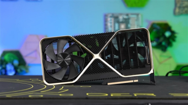 NVIDIA从未发布的900W显卡Titan Ada！被大神拆解了