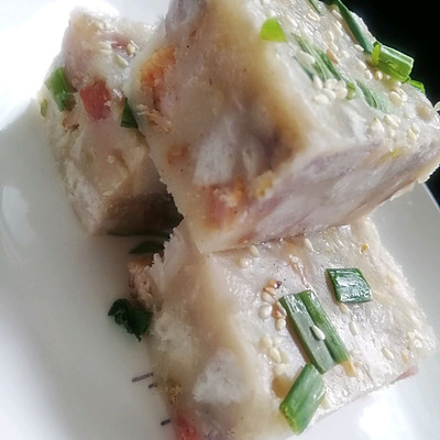 配着这盘妈妈的传承～广式芋头糕,米饭可以吃三大碗