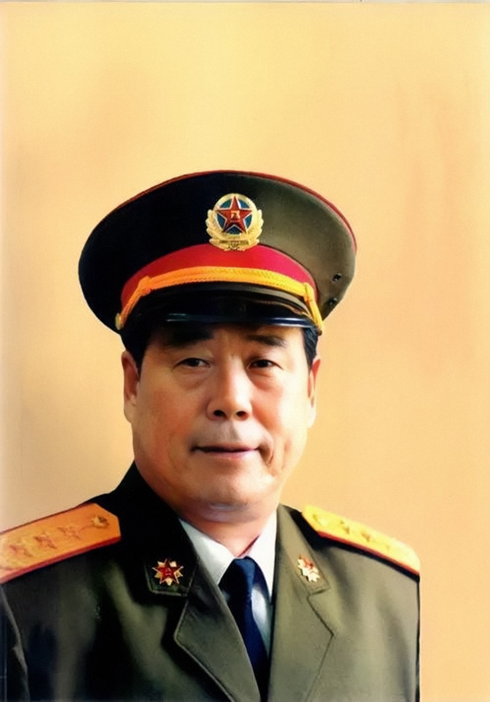 傅全有上将90岁大寿,高唱军歌,军长破格提升军区司令员