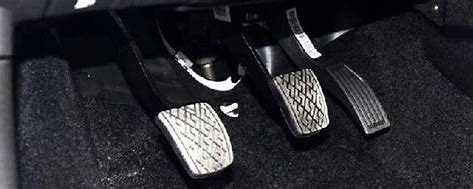 制动踏板是什么意思