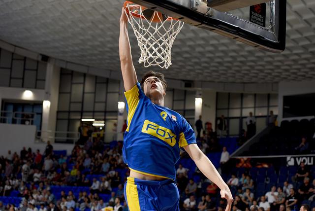 以色列热门新秀阿夫迪亚复赛后场均18.2分 三分命中率48%