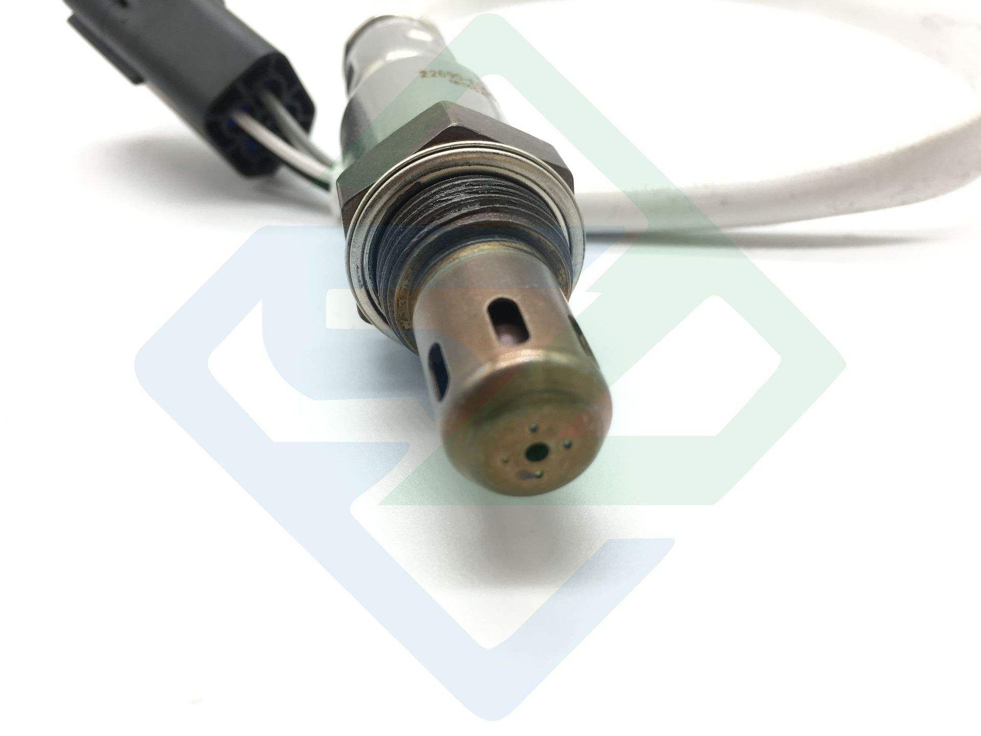 经典轩逸氧传感器在哪个位置