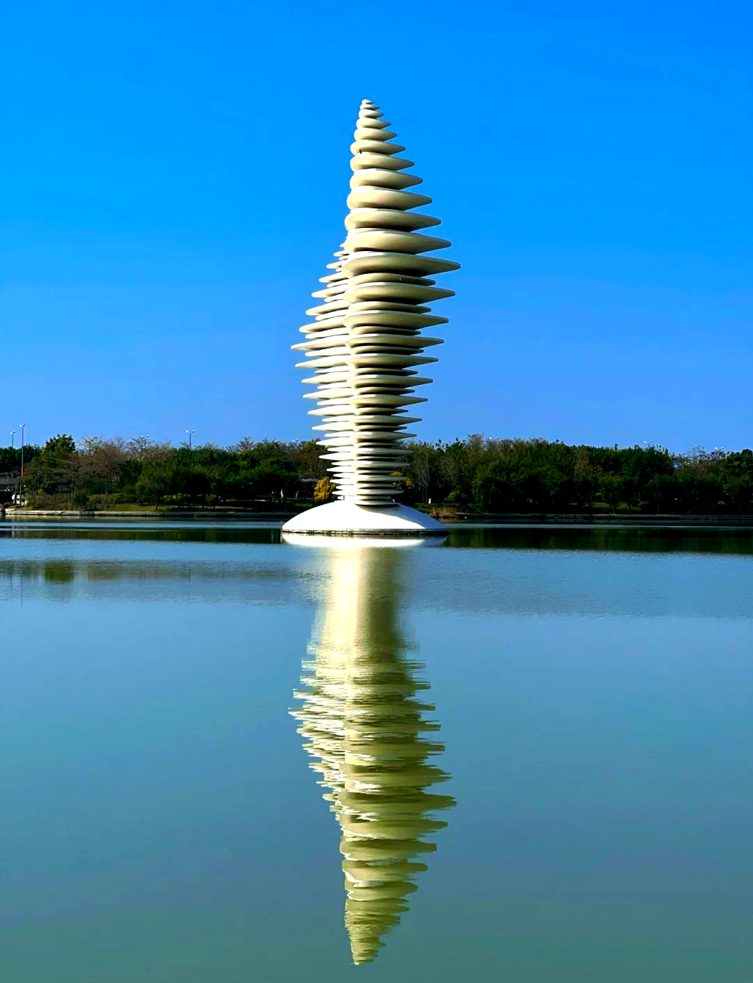 探寻泉州海丝艺术公园与月亮湾的奇妙旅程