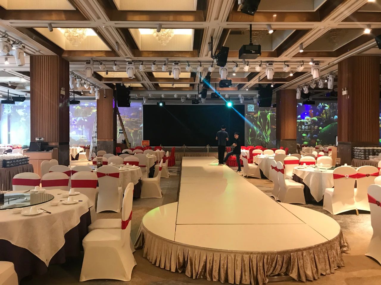 「萬星音响」发声深圳水都假日酒店宴会厅