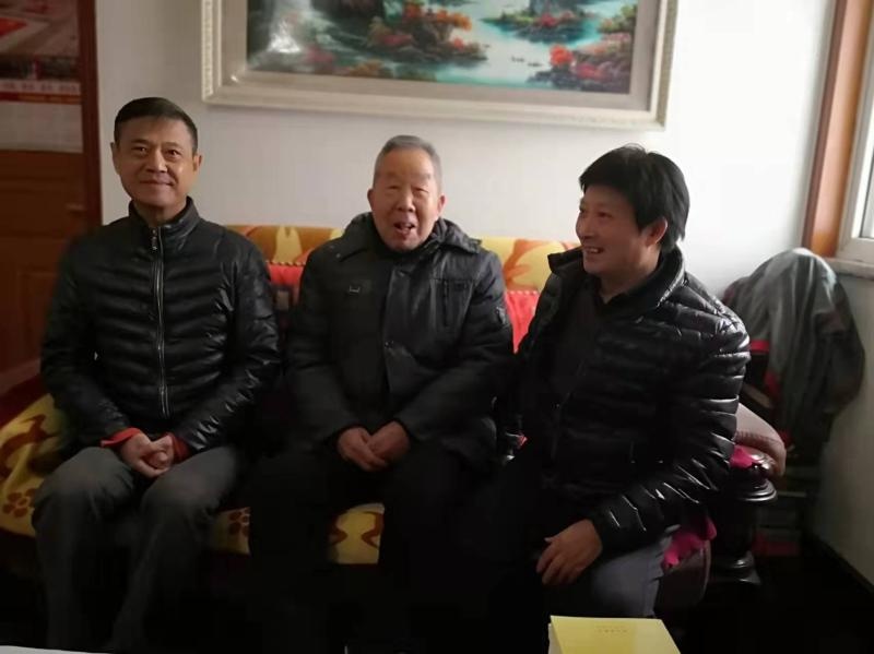 芜湖市人防办领导走访慰问离退休老干部