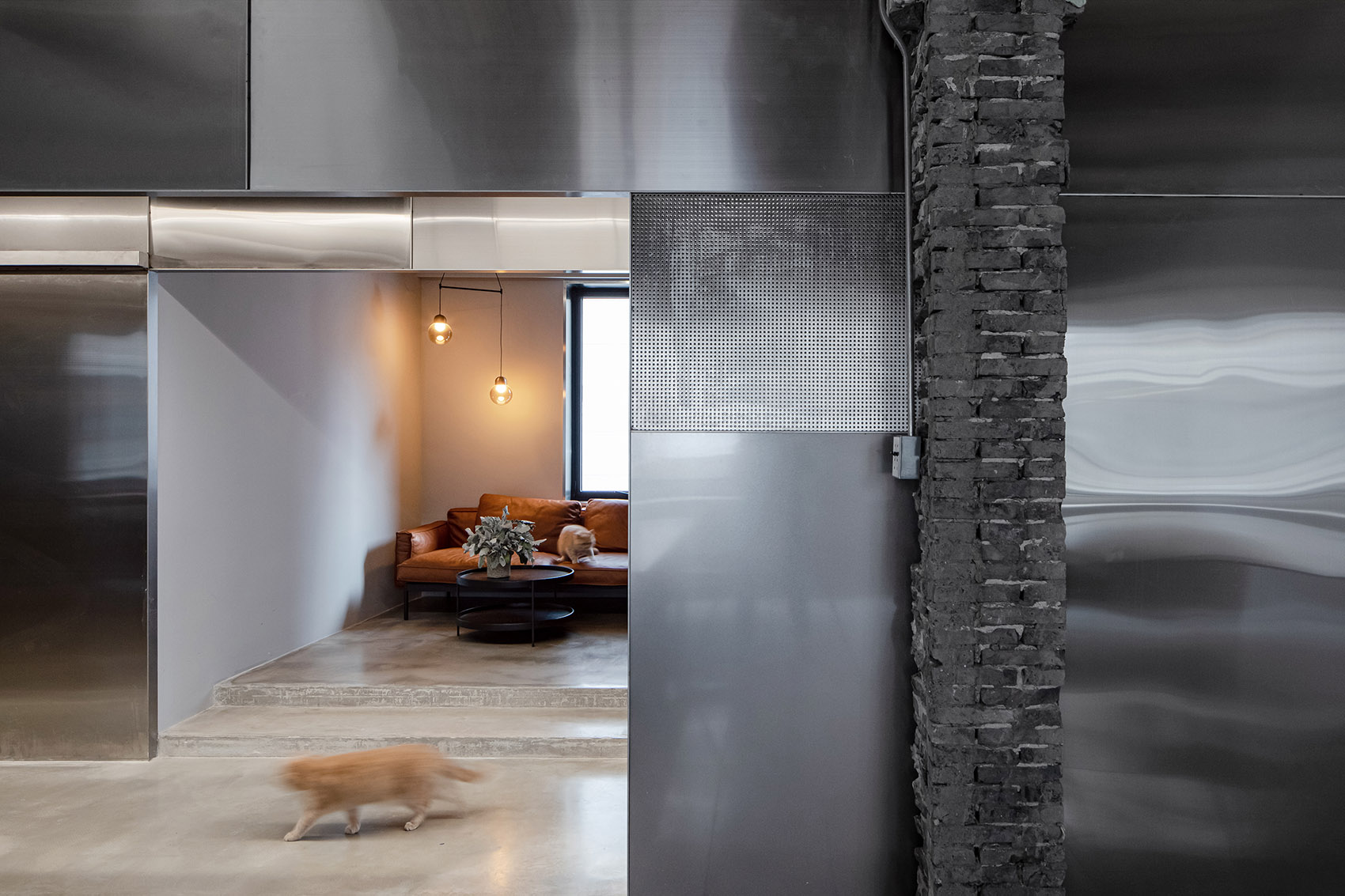 江苏淮安·“芷麦”甜品咖啡店 / SIM