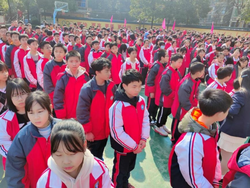 衡阳市十六中开展"学雷锋"系列活动