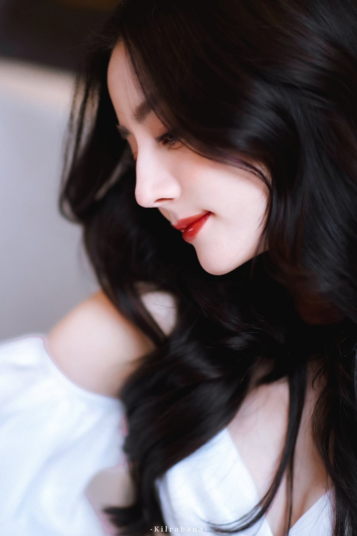 迪丽热巴白色仙女裙,今天是仙气飘飘白雪公主迪