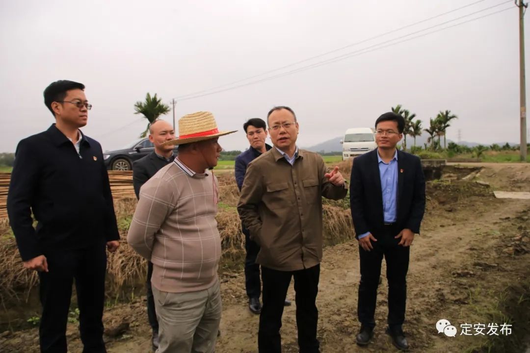 刘峰松春节期间深入基层走访调研