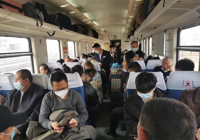 从热门到无生意,的士的蛋糕最后被分了,我只能说:自取其辱