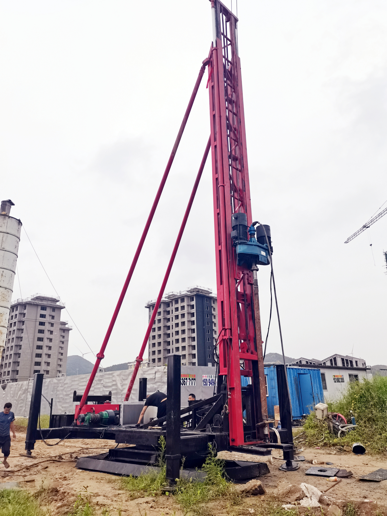 什么抗浮锚杆钻机?抗浮锚杆钻机具体指什么?