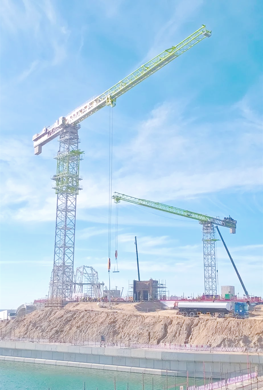 中联重科超大型塔机助力沙特新未来城项目建设
