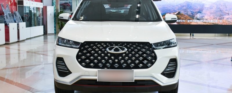 这三个盾牌各自象征着1960年别克旗下的三款标志性车型:electra,le