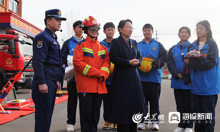 《中国教育报》专访枣庄三中全国人大代表——孙晓颖