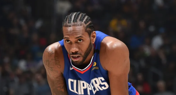 科怀-莱昂纳德跳出合同签4年1.762亿 or 执行选项签4年1.815亿