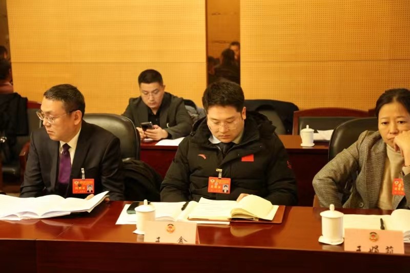 "两会"好声音|王鑫:致力于医疗消杀行业的90后委员为民营企业发展献智