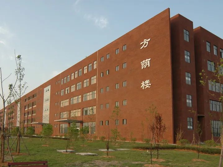 江西师范大学鹰潭分院图片