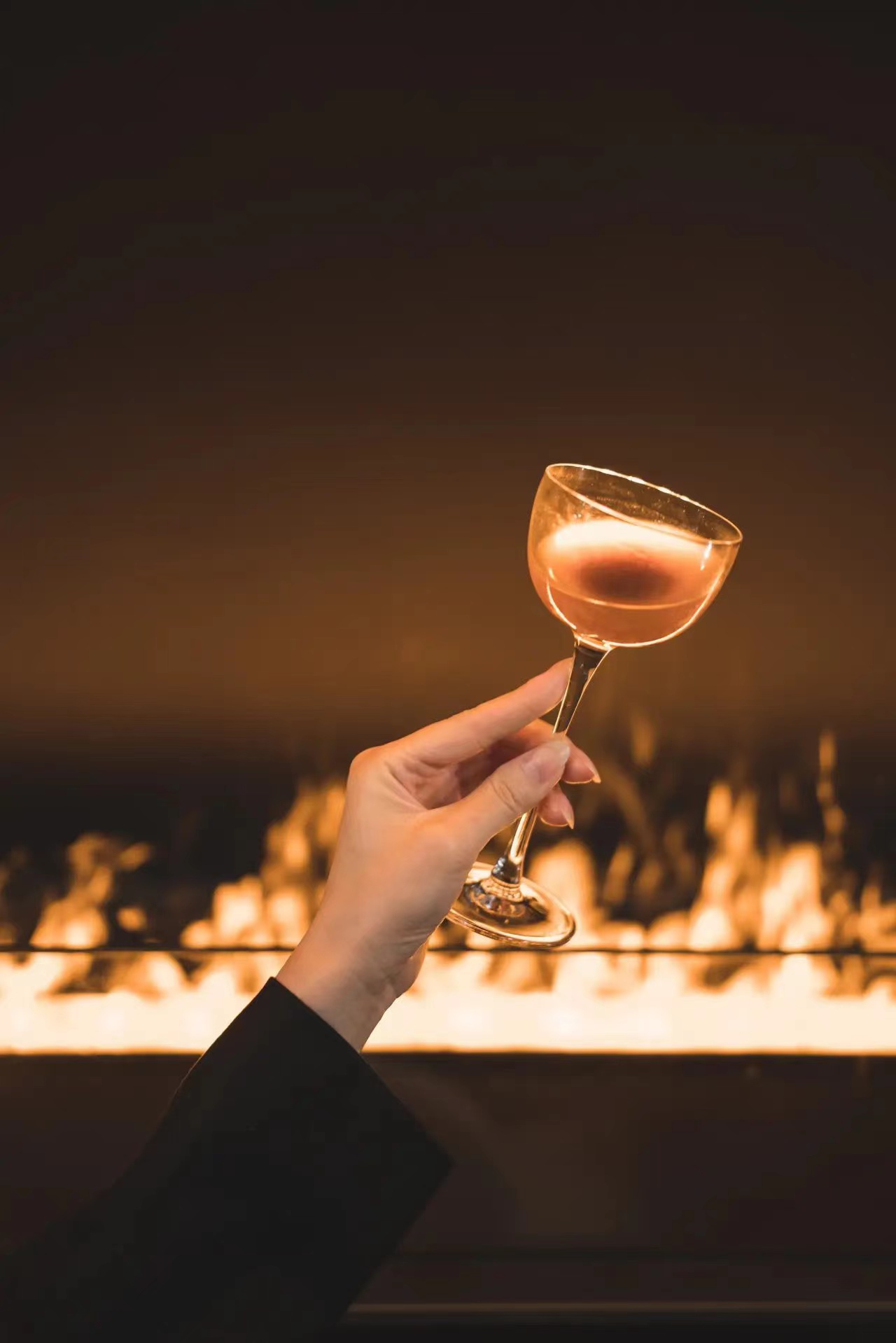 人生如酒,一杯不饮,我何以品尝人生百味