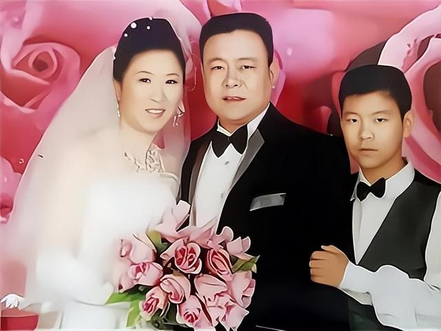 中国首例冷冻人展文莲:期待30年后被唤醒,如今丈夫有新女友