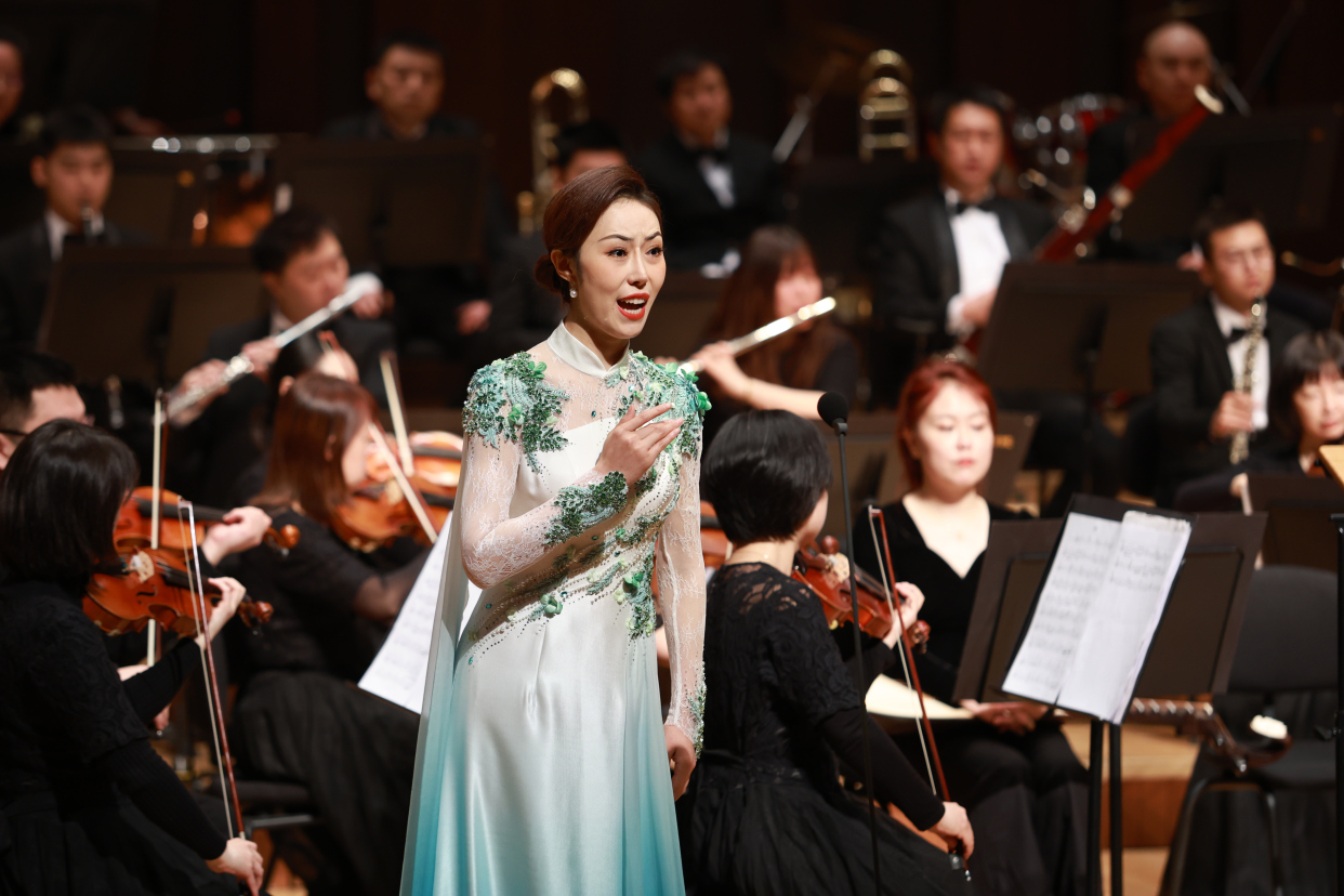 徐杰主持西安音乐学院声乐硕士张婷毕业独唱音乐会