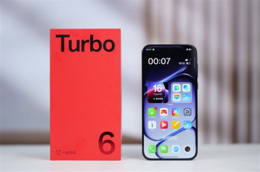 9000mAh续航怪兽！一加Turbo 6图赏