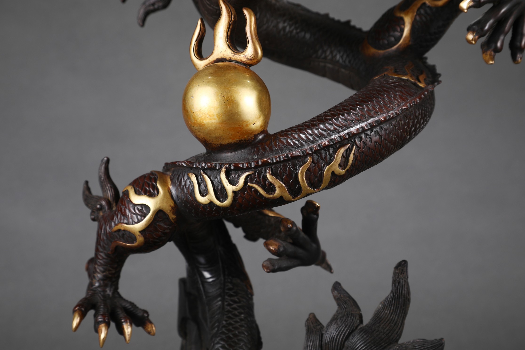 精铸紫铜胎鎏金四爪金龙摆件 一对