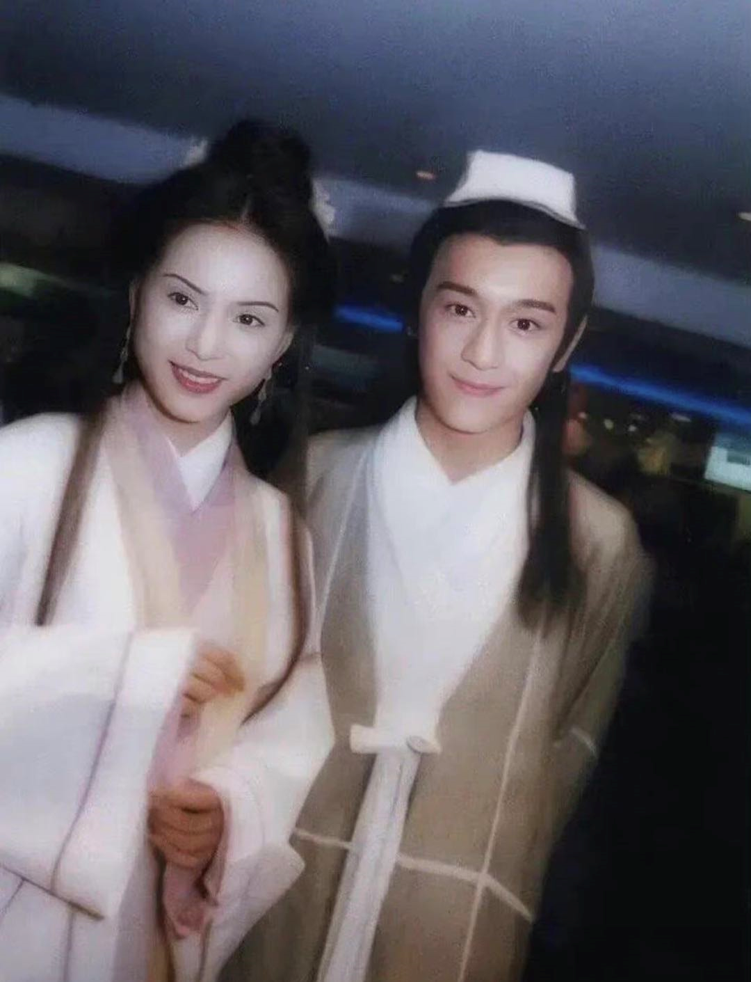 三版《天龙八部》段誉初见王语嫣对比,为什么只有他引来网友痛骂