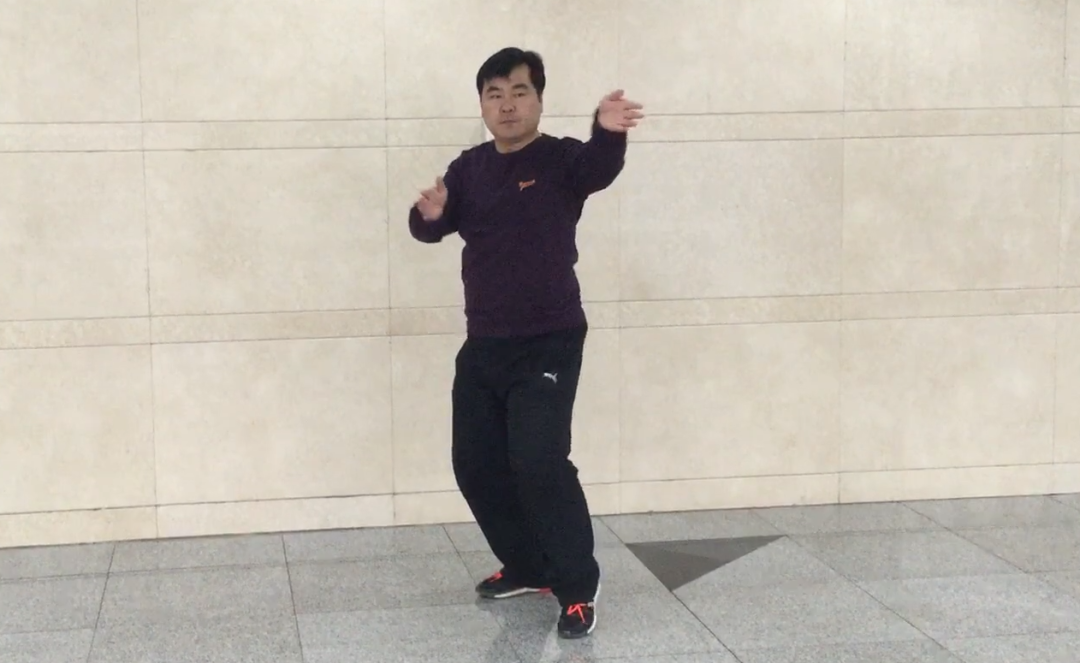 陈氏太极拳老架一路第72式转身双摆莲学习分享