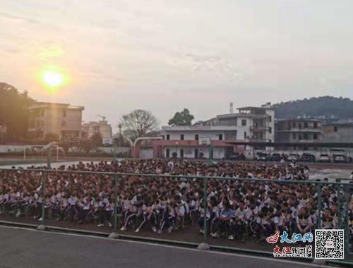 宜春市袁州区湖田中学图片