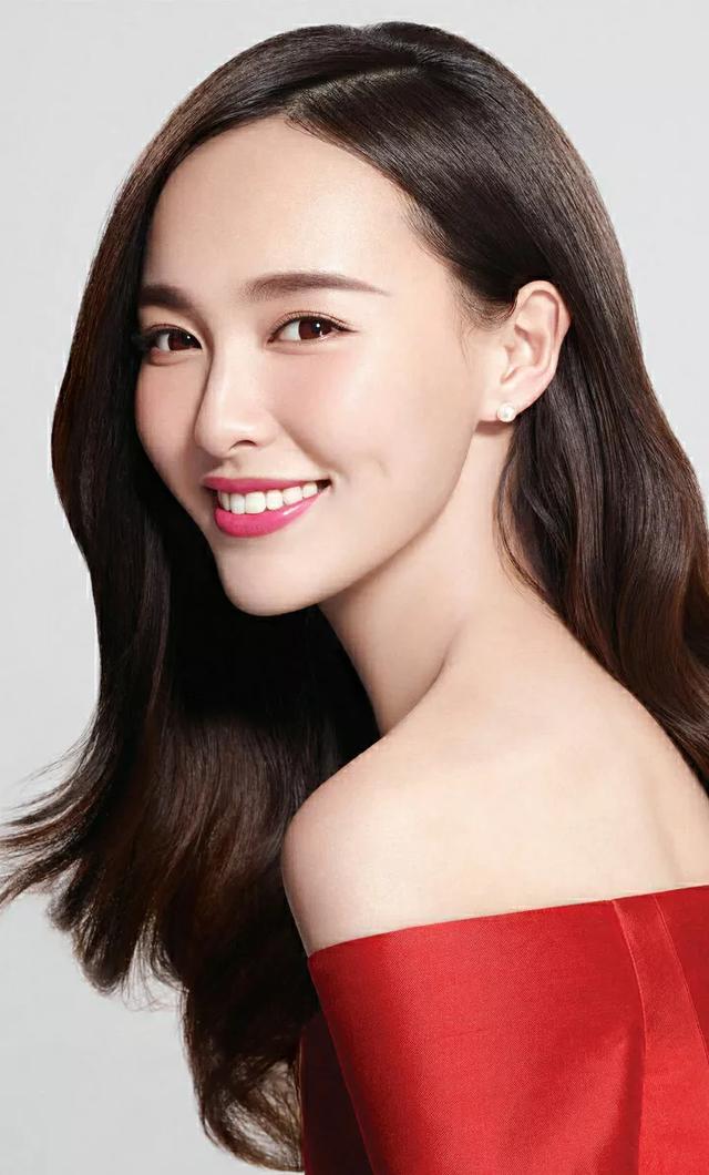 唐嫣笑起来一点偶像包袱没有,太接地气了