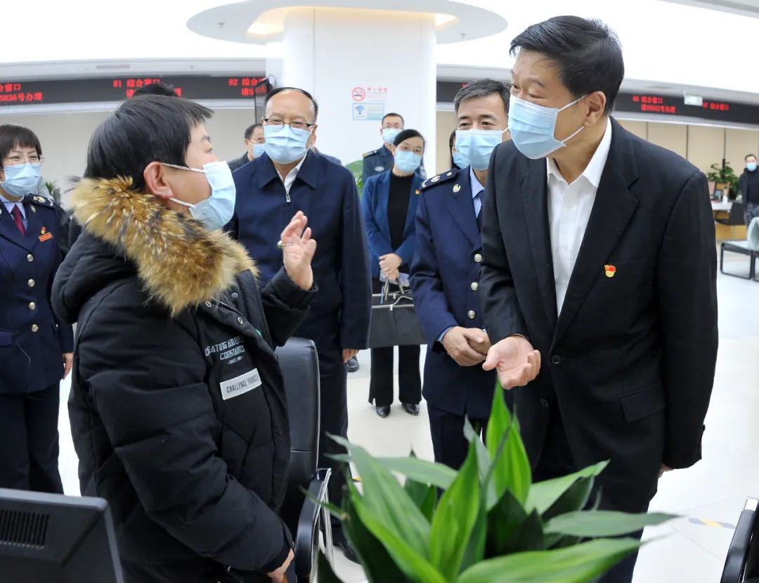 王军督导北京市西城区税务局党委党史学习教育专题民主生活会并到基层