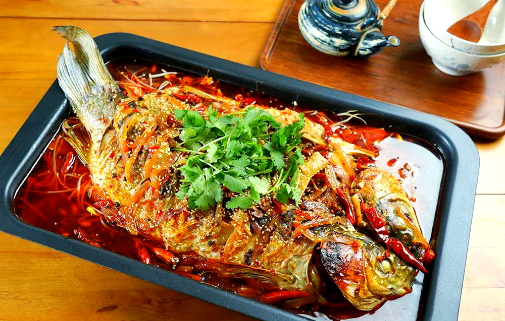 香辣烤鱼,肉质鲜嫩,美味无比