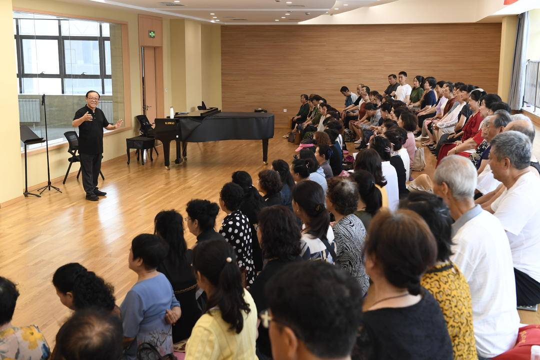 锦州"群星大课堂"公益性合唱培训歌声嘹亮