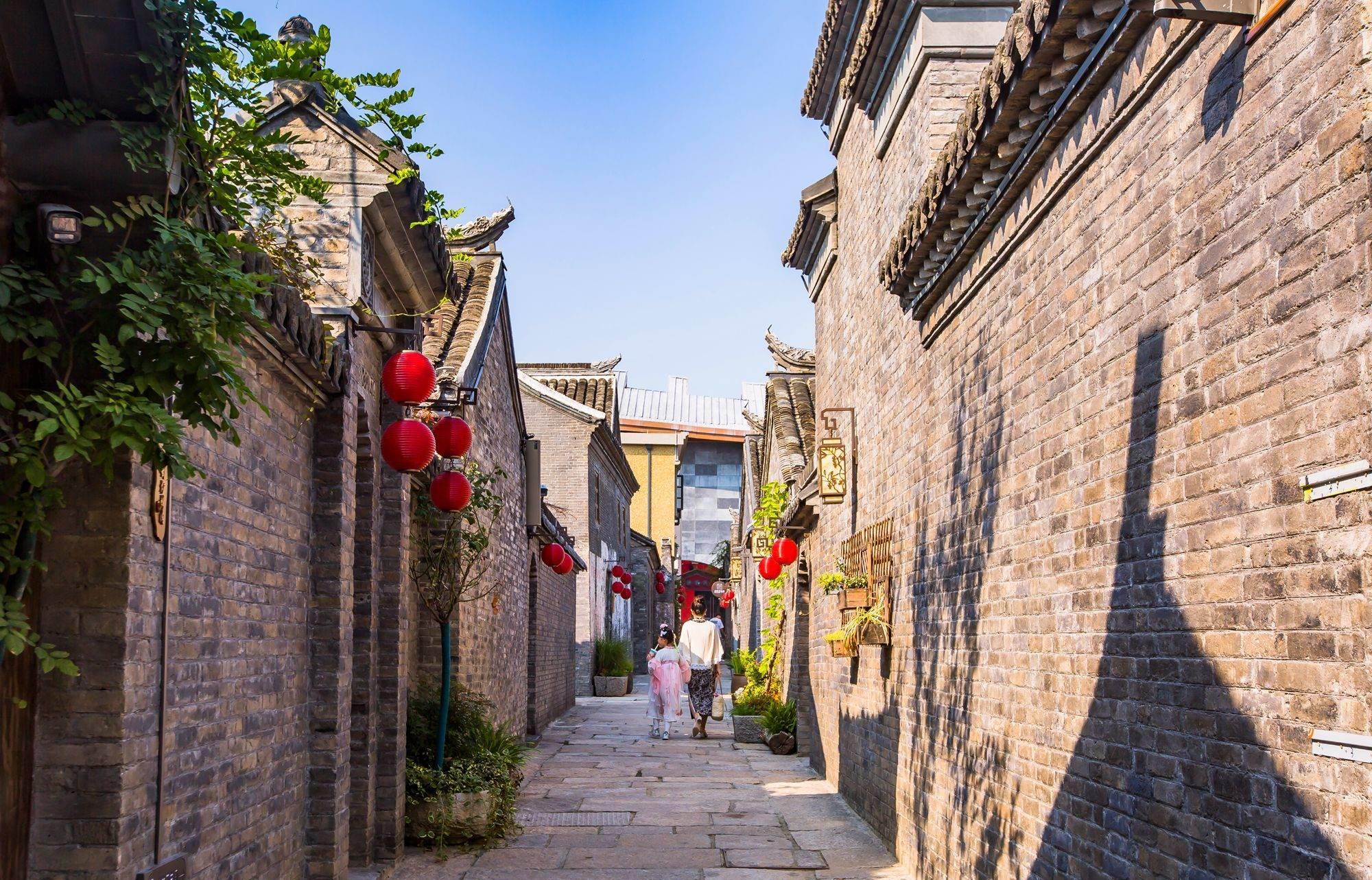 江苏盐城有一座珠溪古镇,已有上千年历史,是休闲旅游的好去处