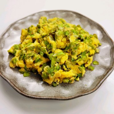 黯然销魂的榆钱炒鸡蛋,好吃!