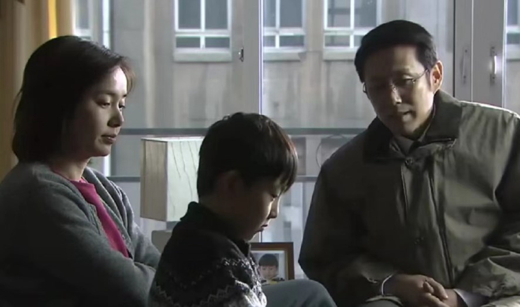 《中国式离婚》中,林晓枫到去世都不知道,宋建平的冷淡是因为这