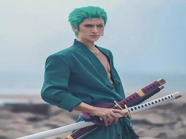 《海贼王》cosplay大赏:索隆和女帝太霸气,白胡子简直一言难尽